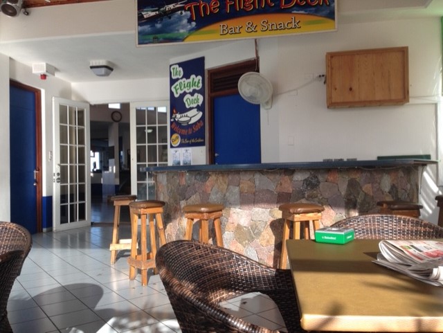 Saba Airport old bar Ric Isarin