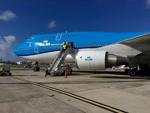 ric isarin sxm st maarten airport TNCM (10)